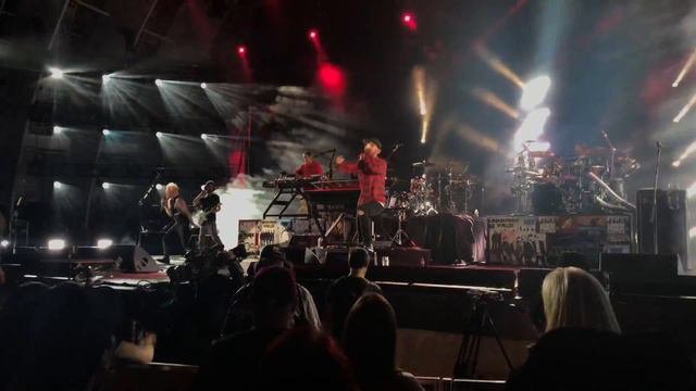 LIVE Linkin Park - The Catalyst feat. Deryck Whibley and Frank Zummo from Sum 41