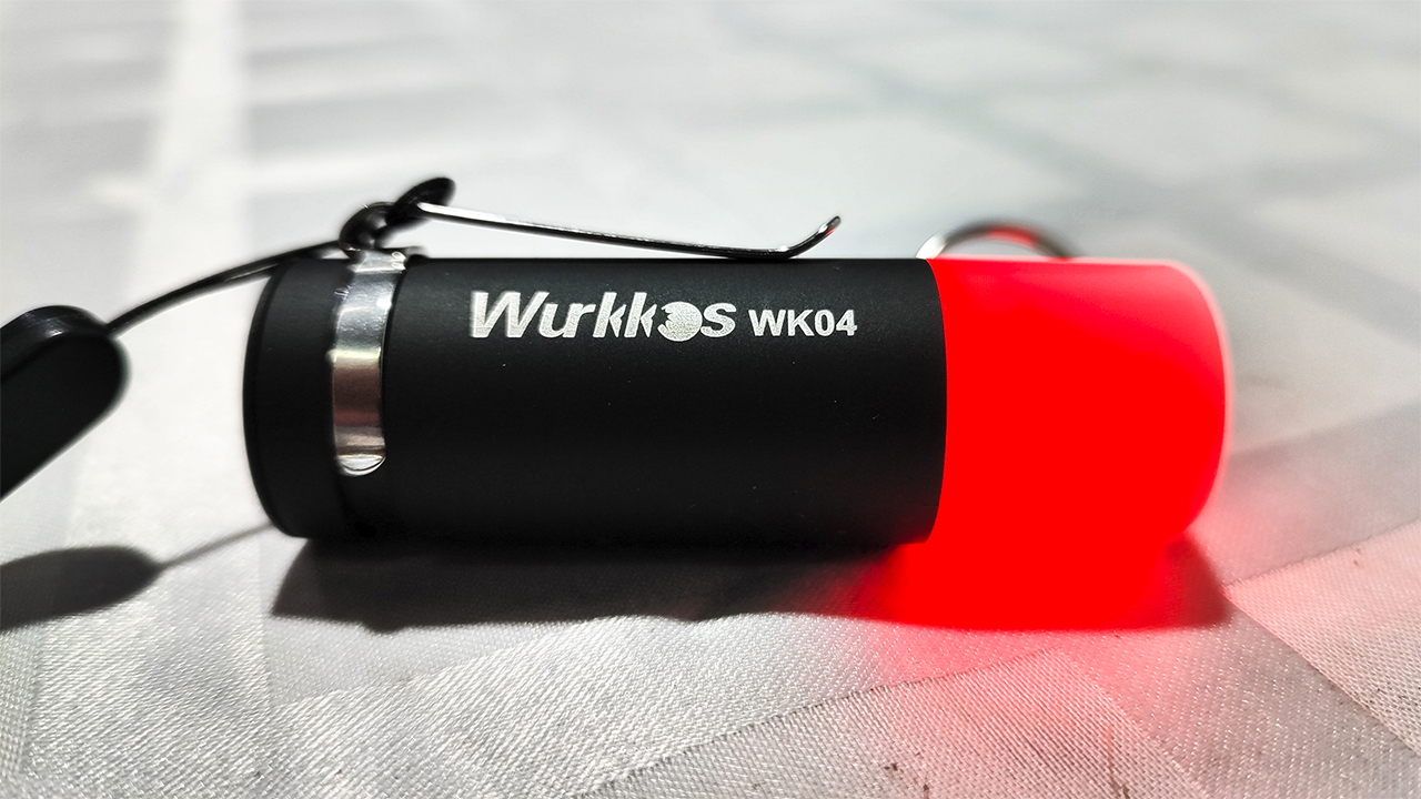 Мини фонарик Wurkkos wk04 с AliExpress.