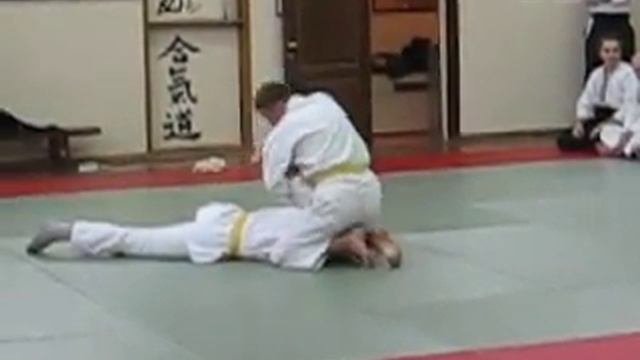 Айкидо аттестация на 4-й кю Сувари ваза