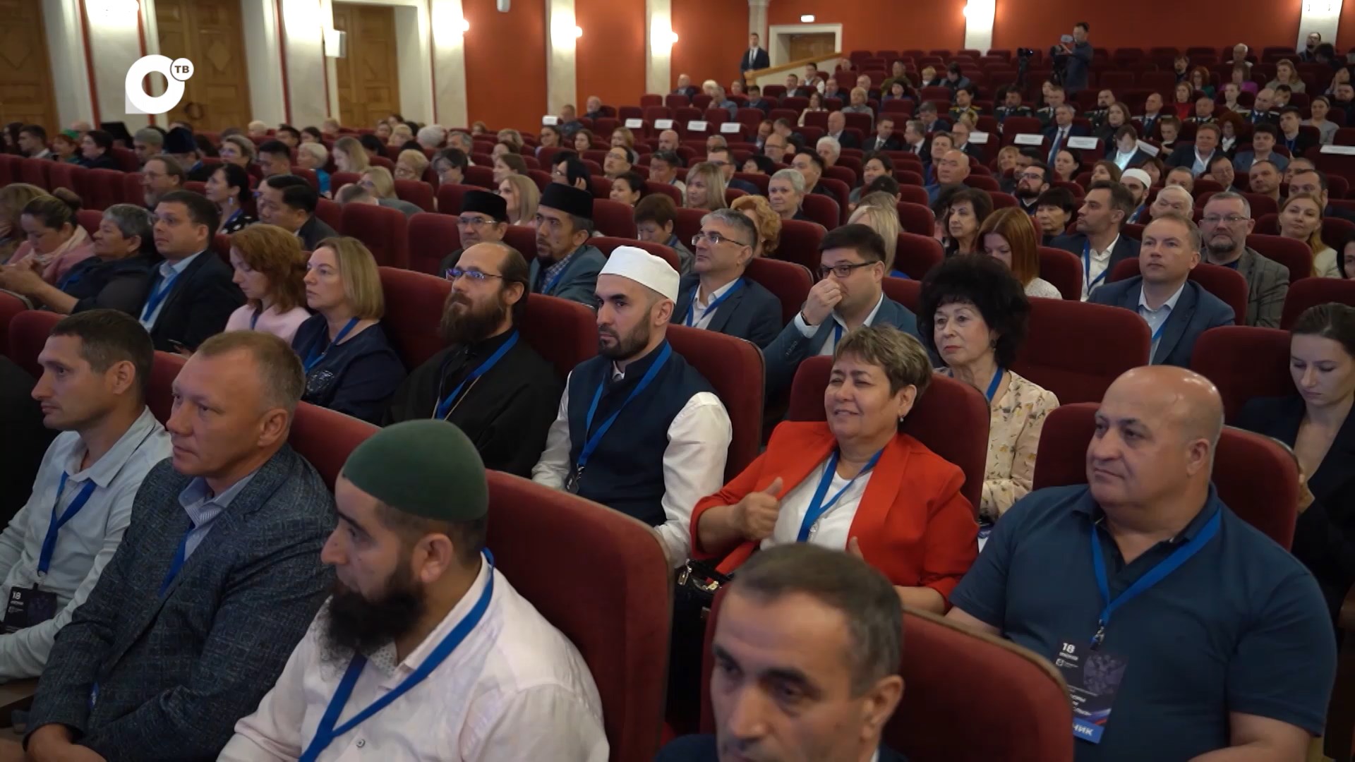 Делегация Приморья приняла участие в окружном форуме «Разговоры о важном» в Хабаровске