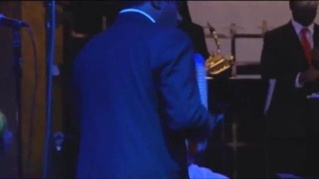 Toro Mata - Jose Alberto El Canario - Albeniz Quintana on Piano with Johnny Polanco's Band