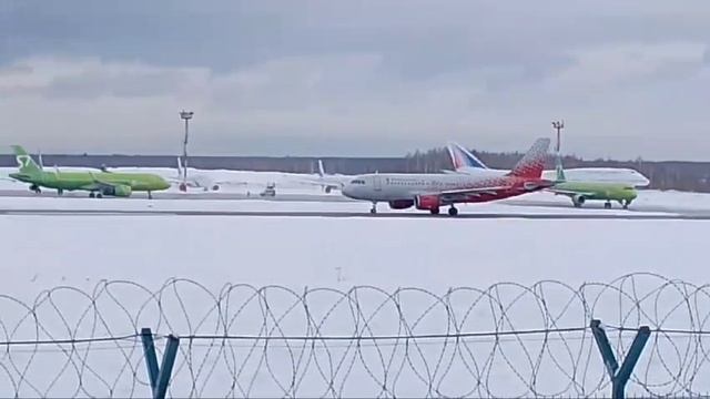 Взлет Airbus a319 а/к Россия из Домодедово 18.02.24