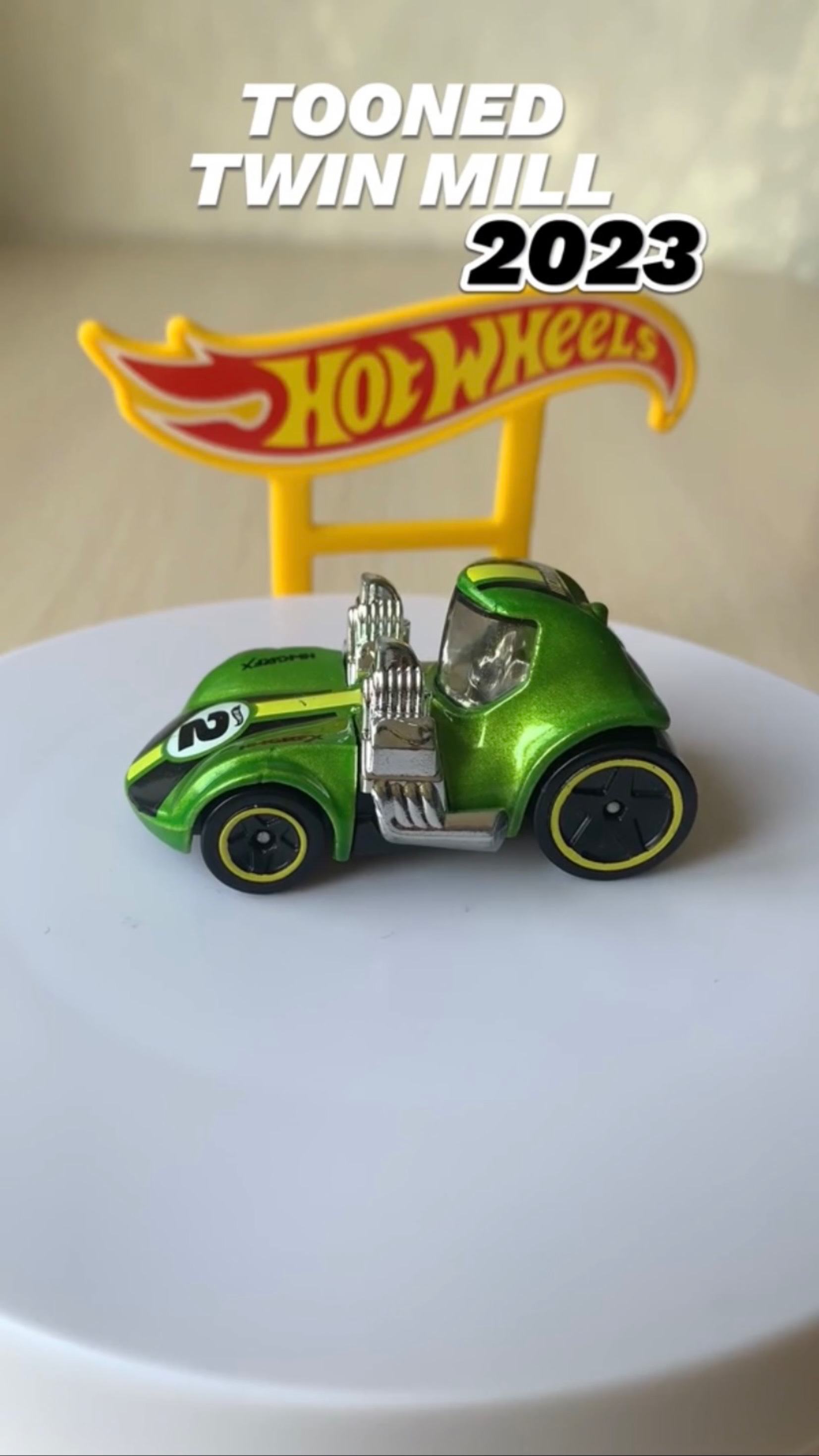 Машинка hot wheels TOONED TWIN MILL
2023