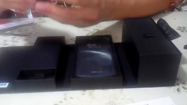 Gearbest - Yotaphone 2 unboxing