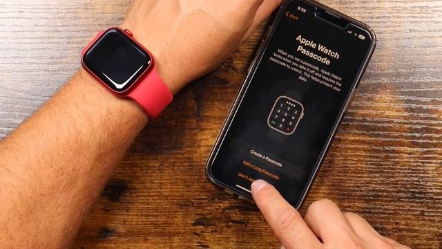 How To Setup The Apple Watch Series 8 With IPhone (Beginners Guide)