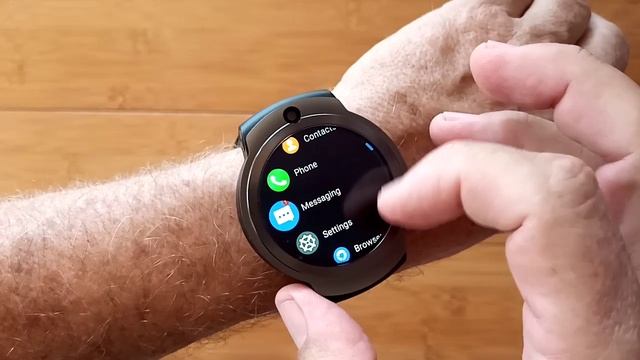 DM28 (like LEM13) 4G LTE Android 7.1.1 Radical Dual Camera, 360 Degree Smartwatch: Quick Overview