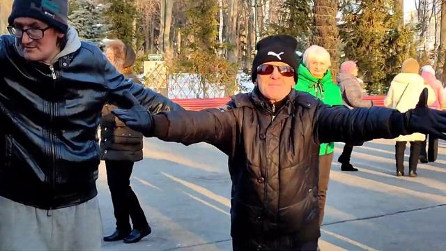 ВОТ И ПРИГЛАСИЛА ТЫ МЕНЯ НА ДЕНЬ РОЖДЕНИЯ! ТАНЦЫ ХАРЬКОВ СЧАСТЛИВЫЕ МОМЕНТЫ