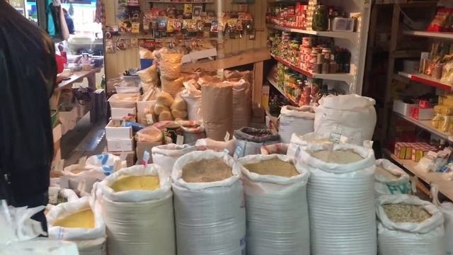 Кубанский рынок на Яна Фабрициуса