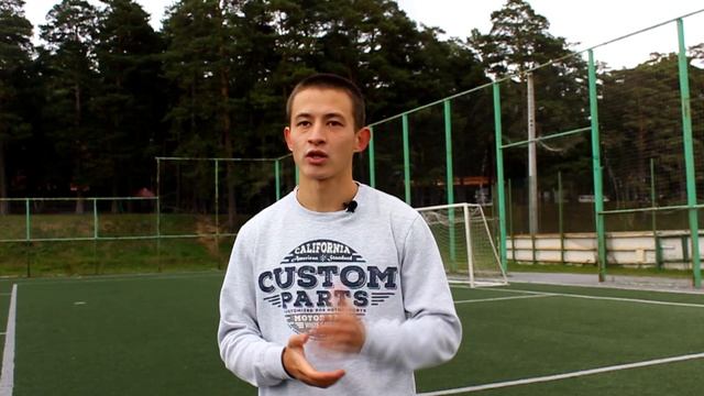 ОБУЧЕНИЕ ФУТБОЛЬНОМУ ФРИСТАЙЛУ // ТРЮК SIDE STALL // Удержание мяча на виске // Фристайл с нуля #13