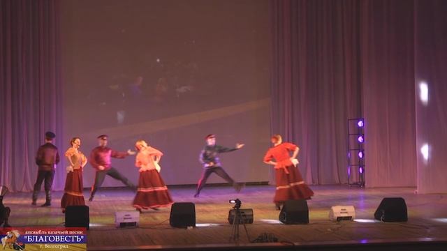 На горе колхоз Ансамбль казачьей песни "БлаговестЪ"