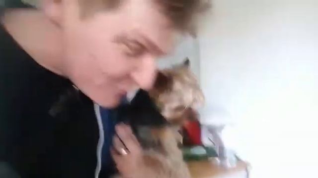 Мой дорогой муж, тот который не хотел видеть никаких питомцев в нашем общем личном пространстве;))?