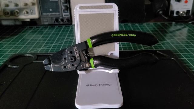 GREENLEE Multi - Cable Cutter Model 1969 w/ Cushion Grips
