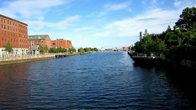 В Ирландии от голода умерли больше миллиона человек. Памятник жертвам голода в Провиденсе США