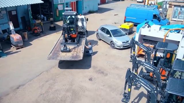 МИНИ-ЭКСКАВАТОРЫ EUROCOMACH В НОВОМ ОБЗОРЕ НА КАНАЛЕ "ДВИГАТЕЛЬ"