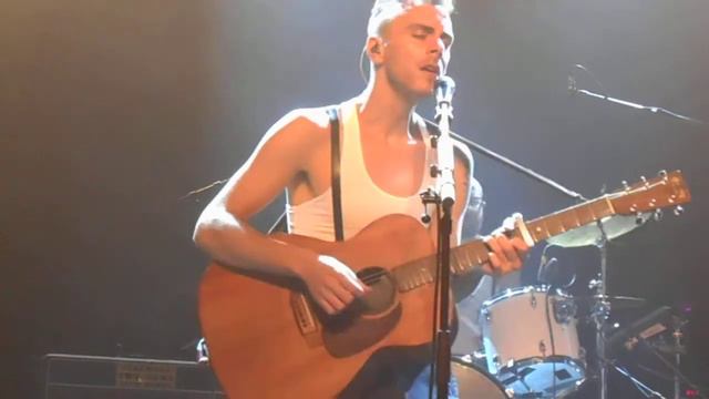 Asaf Avidan  Le Phare Tournefeuille Toulouse 02.10.2013 Reckoning Song one day
