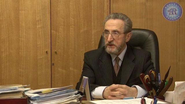 Жебрун А.Б. – директор СПб Государственного НИИ эпидемиологии и микробиологам им. Пастера