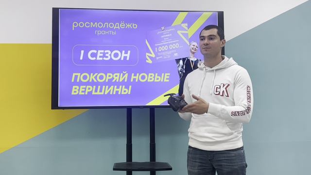 Карабаджан А.К. Пилоты будущего визитка