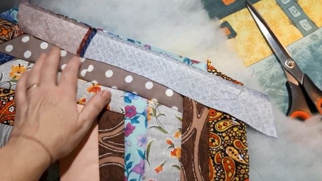 Крейзи в ванной. Использую все лоскутки. Шьётся легко и результат отличный!