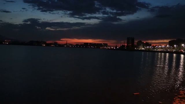 Вечерний город. Махачкала
