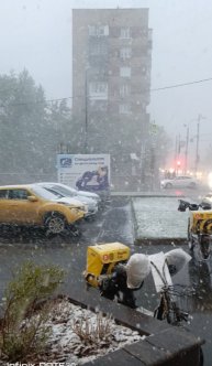 В Москве снежная буря столетия! И это 8 мая!