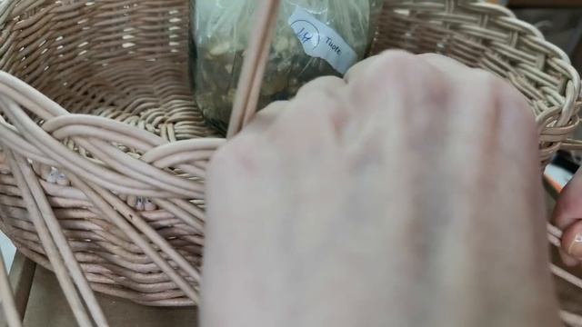 МК Объёмная Загибка из газетных трубочек.