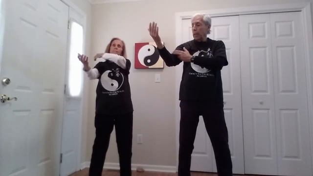 BOOST YOUR ENERGY QUICK!  TRY THIS EASY & FUN QIGONG SET |YOUNG AT ANY AGE W/BOB & FRAN