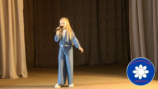 Шутяева София-песенка о медведях