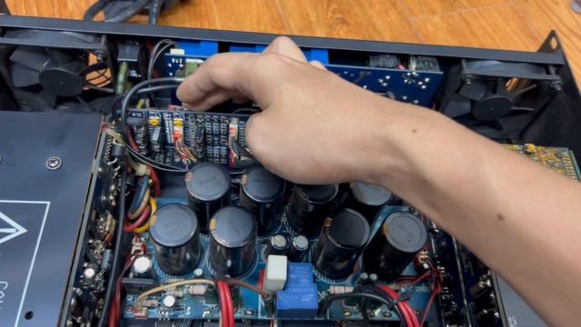 Cục Đẩy Bãi 3  Kênh BD Audio BAM 4260 - Holine 0977434361