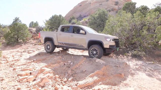 Moab Madness! ZR2 Conquers Tukuhnikivatz Arch with Off-Roading Skills! #chevroletcolorado