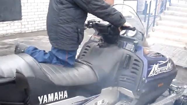 снегоход ямаха моутин макс