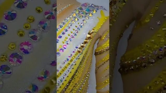 Костюмы для фигурного катания.mp4