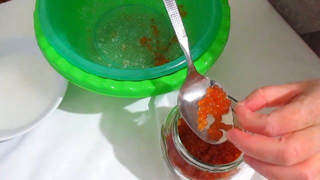 КАК СОЛИТЬ КРАСНУЮ ИКРУ из замороженной магазинной горбуши