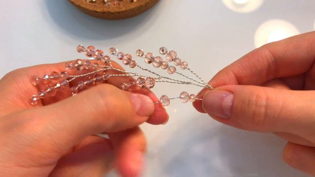 Шпилька для волос своими руками. Мастер Класс по изготовлению шпильки из проволоки и бусин.