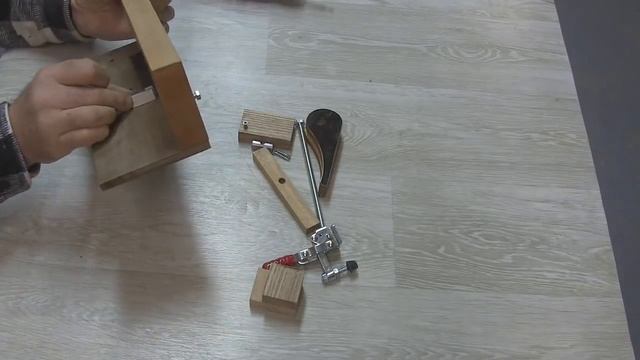Как изготовить самодельную каретку на фрезерный станок. Handmade movable carriage.