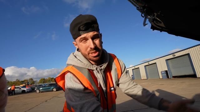 I FOUND A WRECKED ROLLS ROYCE GHOST AT AUCTION