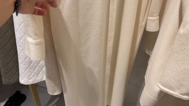 Шоппинг-прогулка в Токио. Что предлагают японкам  на осень 2021. Select shops в Японии.
