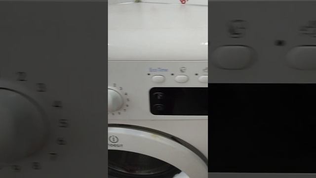 Стиральная машина Indesit IWSE5105 22948  Цена: 11999