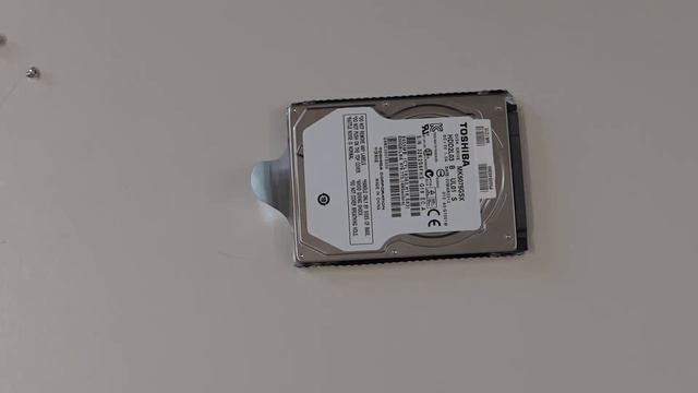 Toshiba Netbook NB510 Series: HDD Replacement