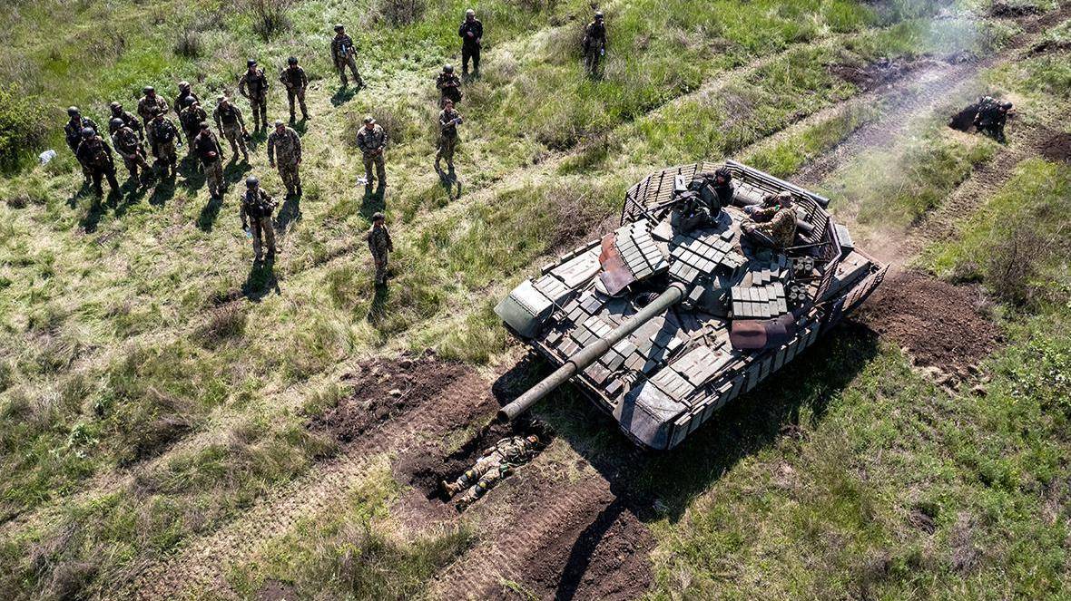 Критические потери бронетехники сковали ВСУ в Курской области