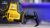 Cưa Kiếm 1 Tay Gọn Nhẹ Và Cực Ngon - Dewalt DCS369, Chạy Êm, Không Chổi Than, Thiết Kế Đỉnh