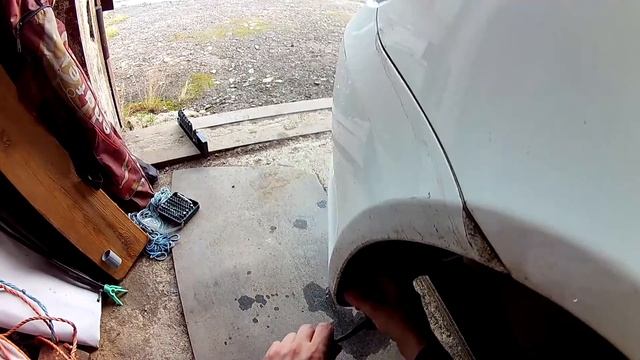 ВидеоДневник Skoda Octavia A5. Снятие бампера.