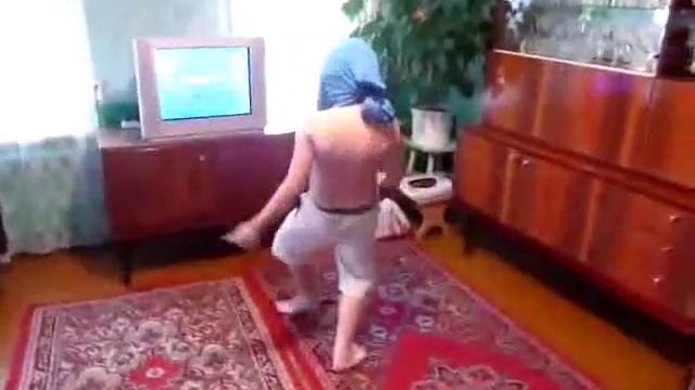 Freestyler - Брейк-данс по-деревенски