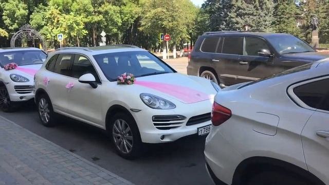 Свадебные украшения автомобилей