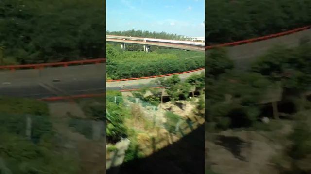 Маглев поезд на магнитной подушке 430 км-ч