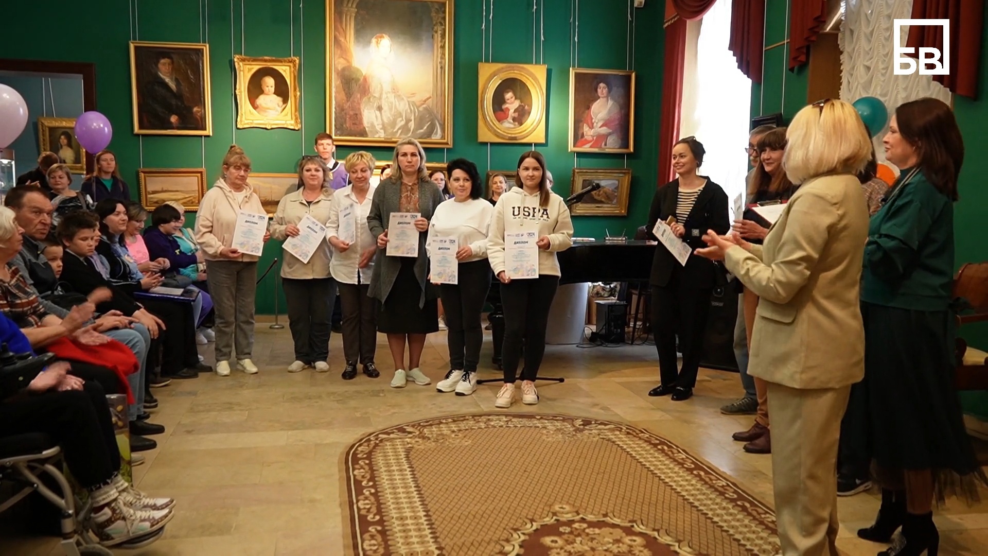 В Балакове наградили участников инклюзивного фестиваля художественного творчества