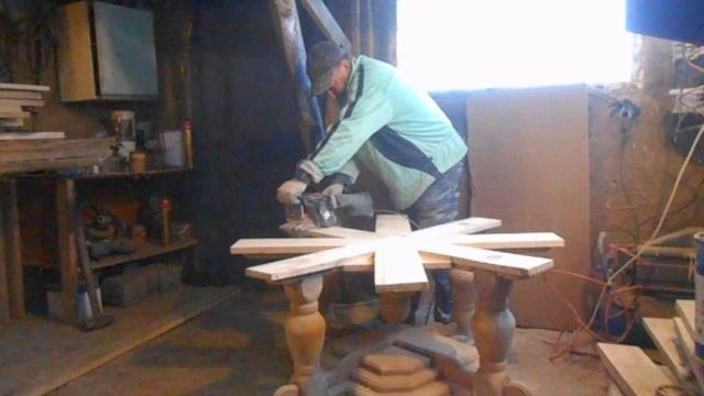 Про работу над столом из дуба