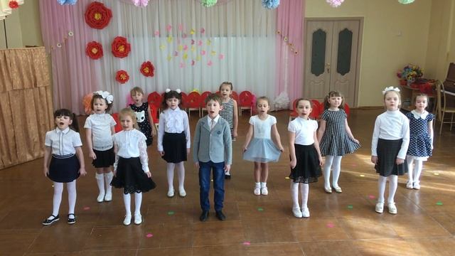 Песня Мамина улыбка