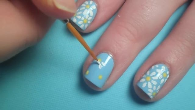 1MNT Daisy Nails