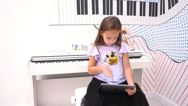 SONIC.EXE в РЕАЛЬНОЙ ЖИЗНИ! Селена и Саша поймали SONIC.EXE