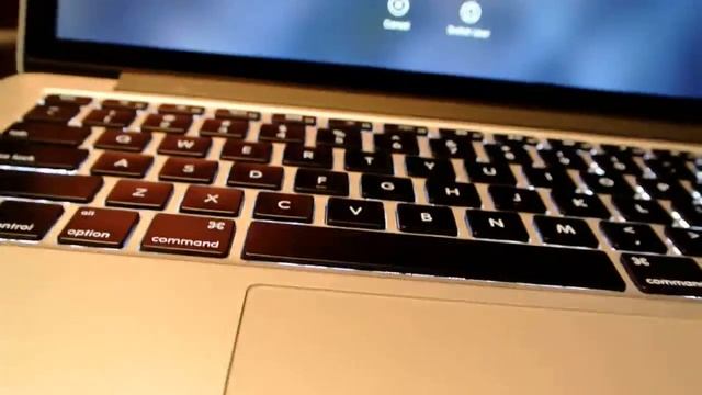 Early 2015 MacBook Pro Retina Issue: Something loose inside